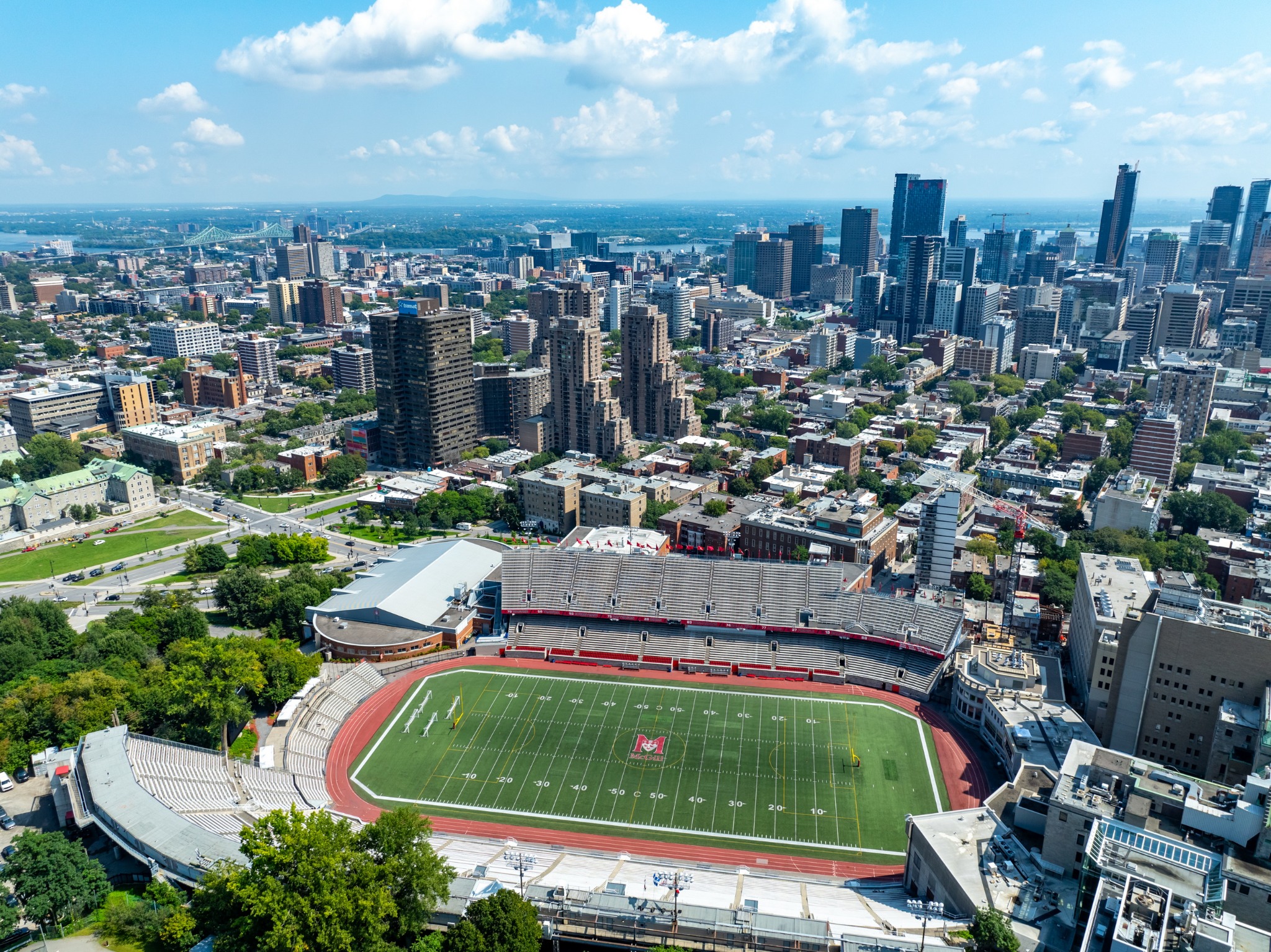 Aerial view of Montréal and Percival Molson Stadium